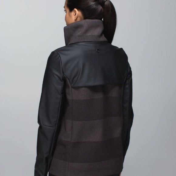 RARE Lululemon Brisky Biker Jacket - Picture 6 of 16